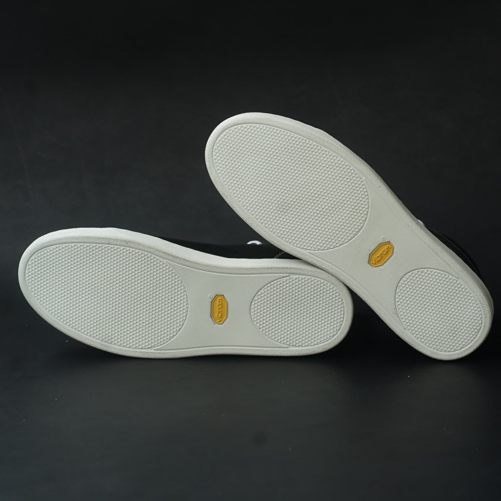 Songo High Top Rubber Sole Sneakers with Pull Up Leather